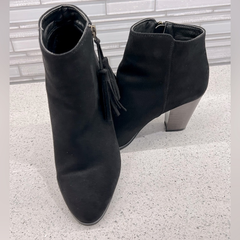 Maurices Black Faux Suede Booties Tassel Zipper Pulls, 3 inch stacked heels